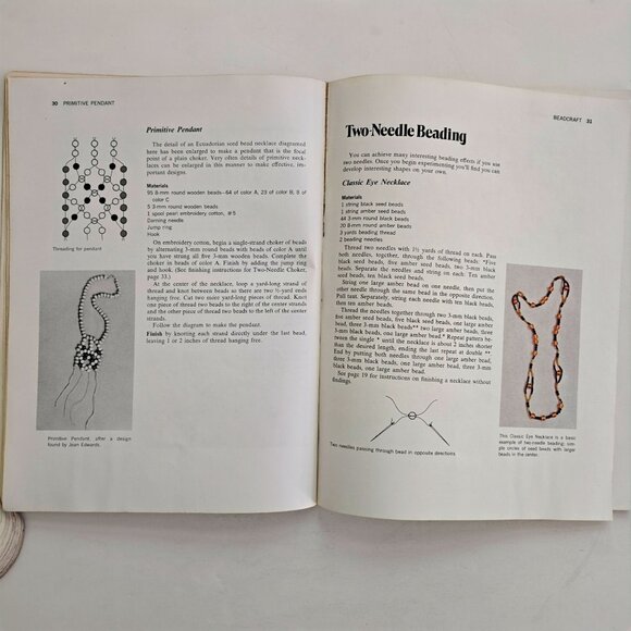 Step By Step Bead Craft 1974 Paperback Golden Press by Judith Glassman - Picture 7 of 14